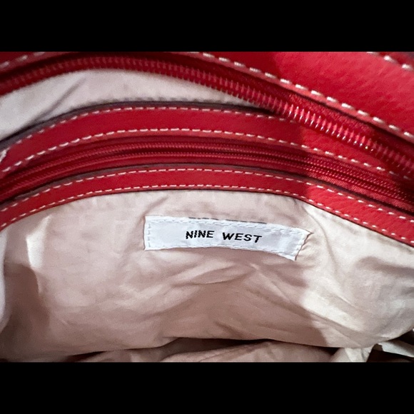 Nine West shoulder bag - Picture 2 of 2